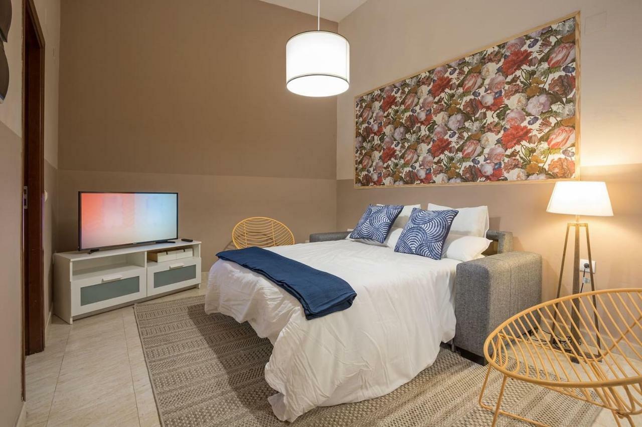 Abades Cathedral Oasis Apartment Seville Luaran gambar