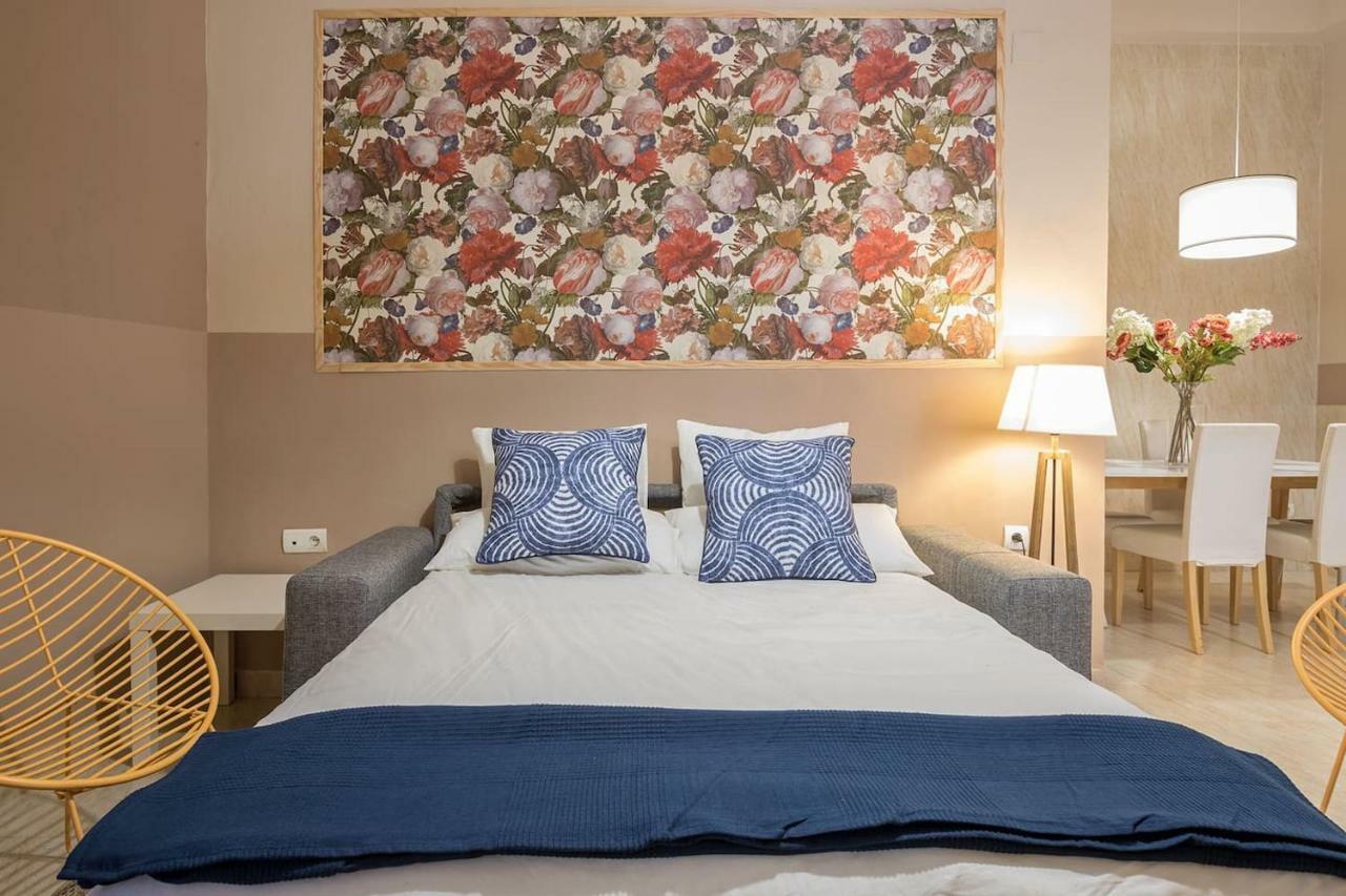Abades Cathedral Oasis Apartment Seville Luaran gambar