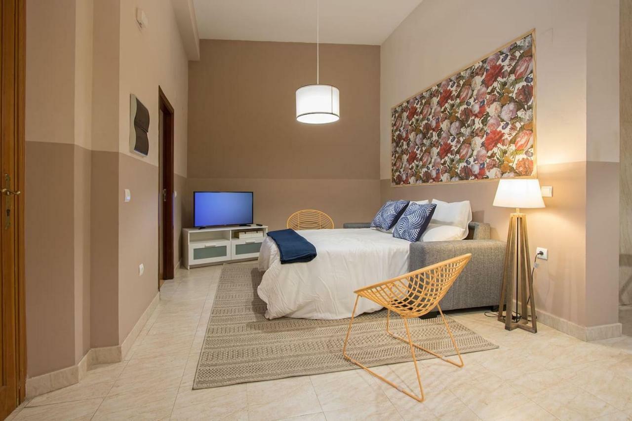 Abades Cathedral Oasis Apartment Seville Luaran gambar
